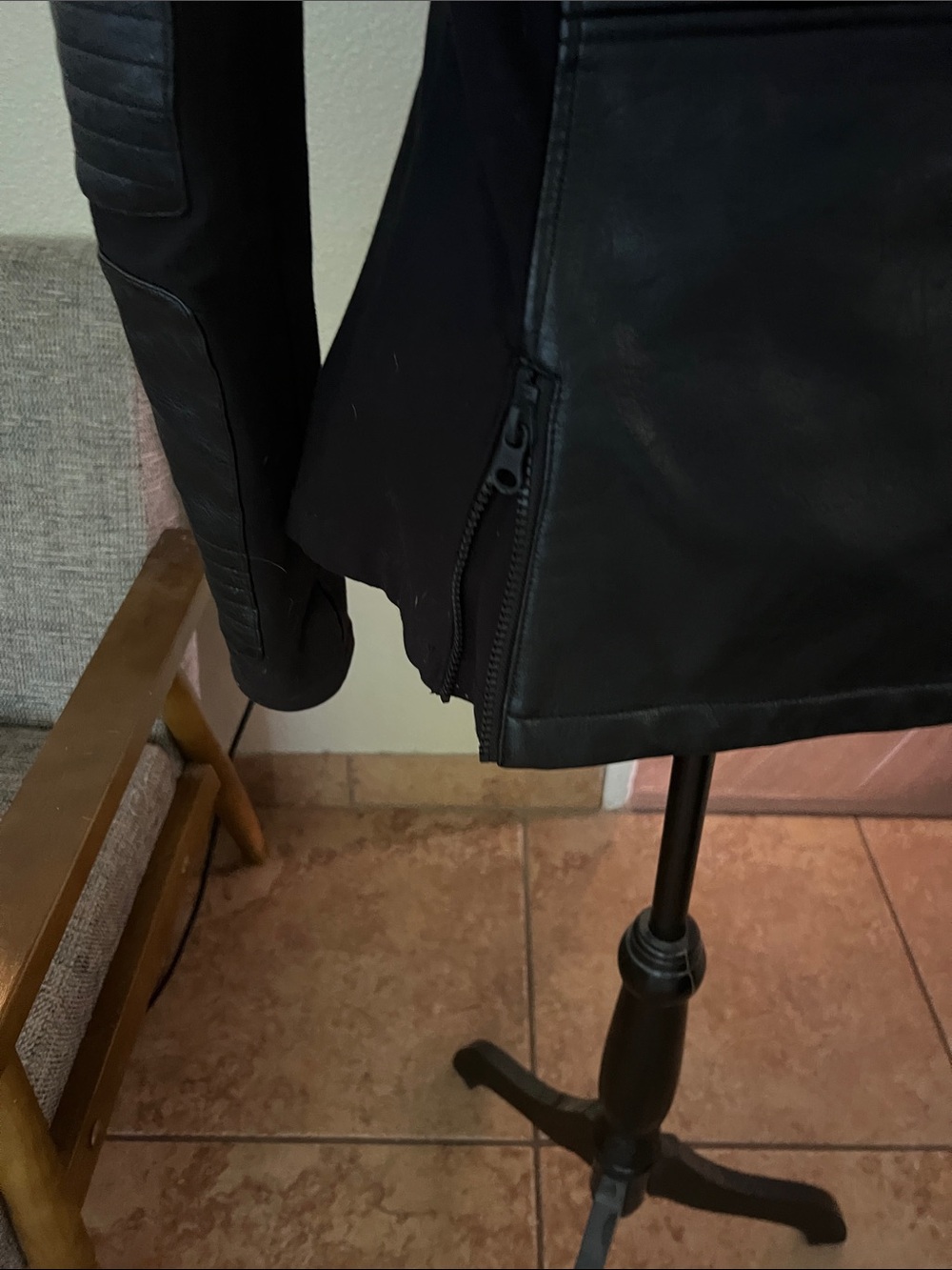 blanc noir Black Jacket with Contrast Interior - Picture 8 of 16